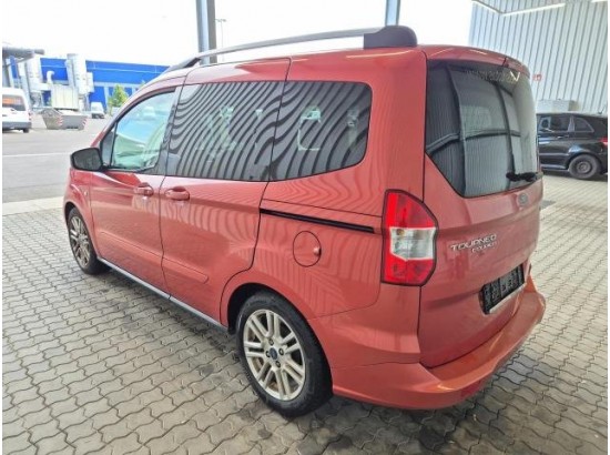 2017 Ford Tourneo Courier Titanium 2017 Ford Tourneo Courier Titanium