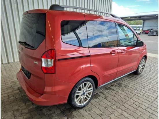 2017 Ford Tourneo Courier Titanium 2017 Ford Tourneo Courier Titanium