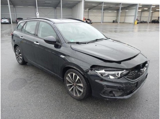 2017 FIAT Tipo 2017 FIAT Tipo