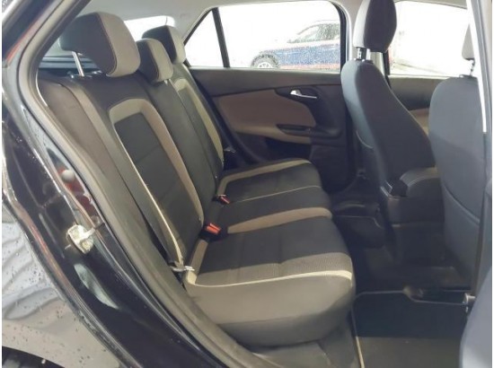 2017 FIAT Tipo 2017 FIAT Tipo