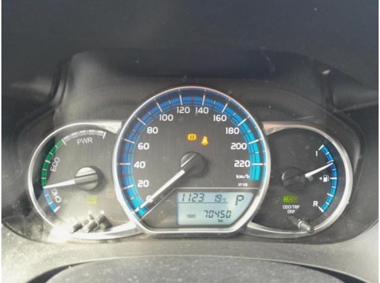 2017 Toyota Yaris Edition-S Hybrid 2017 Toyota Yaris Edition-S Hybrid