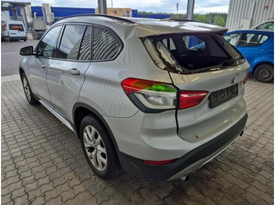 2017 BMW X1 xDrive 20 i Sport Line 2017 BMW X1 xDrive 20 i Sport Line