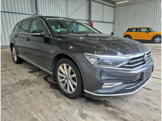 2023 Volkswagen Passat Variant Elegance