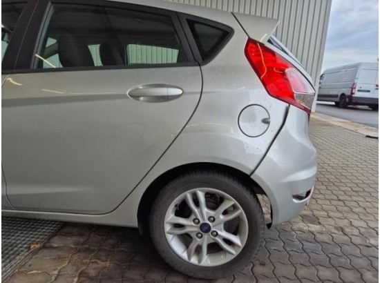 2015 Ford Fiesta SYNC Edition 2015 Ford Fiesta SYNC Edition