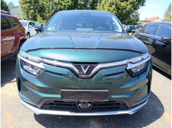 2024 Vinfast VF8 260 kw AWD Eco