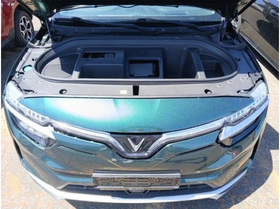 2024 Vinfast VF8 260 kw AWD Eco