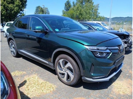 2024 Vinfast VF8 260 kw AWD Eco