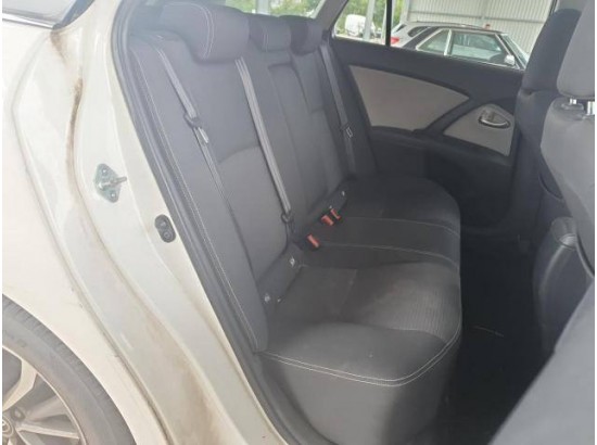 2016 Toyota Avensis Touring Sports Business Edition
