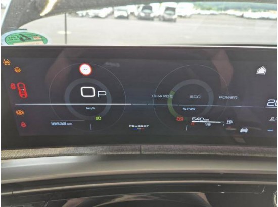 2025 Peugeot 5008 Hybrid 136 Allure