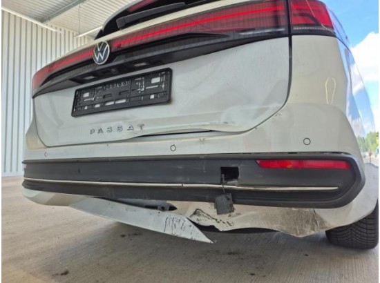 2024 Volkswagen Passat Variant 2.0 TDI 110 kW Business 2024 Volkswagen Passat Variant 2.0 TDI 110 kW Business
