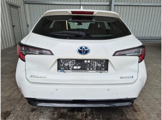 2019 Toyota Corolla Touring Sports Hybrid Club