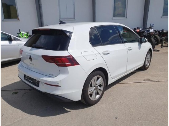 2025 Volkswagen Golf VIII Lim. 1.5 eTSI 110 kW Life