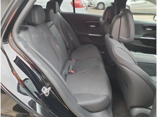 2025 Mercedes-Benz C -Klasse T-Modell C 200 T d 2025 Mercedes-Benz C -Klasse T-Modell C 200 T d