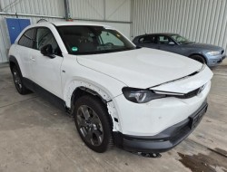 2023 Mazda MX-30 Ad'vantage