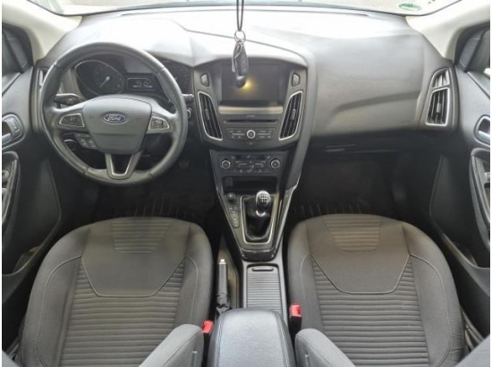 2017 Ford Focus Turnier Titanium 2017 Ford Focus Turnier Titanium