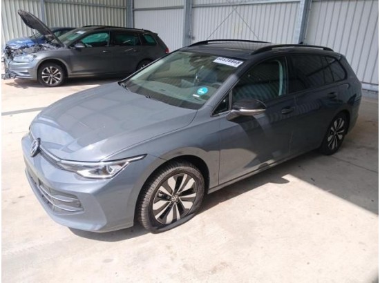 2025 Volkswagen Golf VIII Variant 1.5 eTSI 110 kW Goal