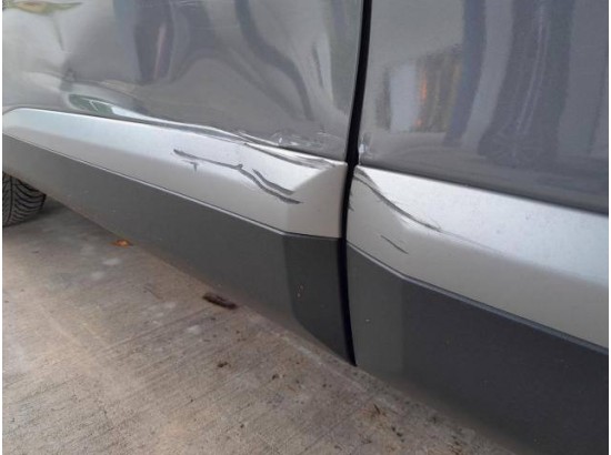 2024 Peugeot 2008 Allure