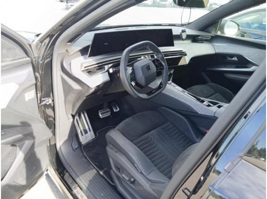 2025 Peugeot 3008 Hybrid 136 GT