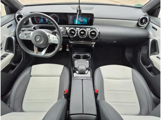 2022 Mercedes-Benz A -Klasse Lim. A 250 e