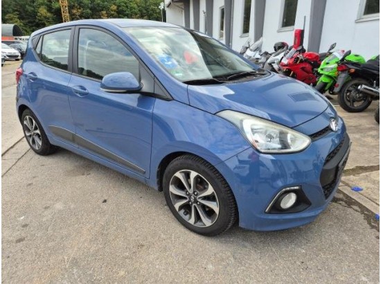 2015 Hyundai i10 FIFA World Cup Edition 2015 Hyundai i10 FIFA World Cup Edition