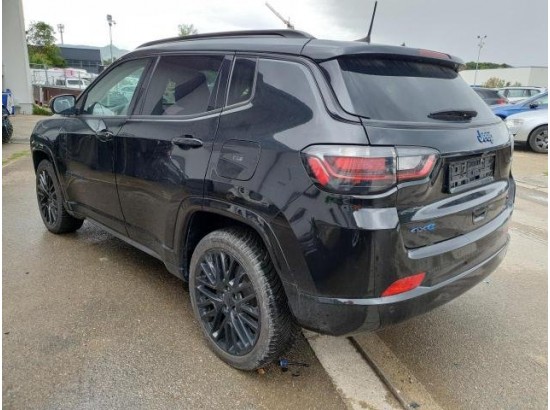 2022 Jeep Compass S Plug-In Hybrid 4WD 2022 Jeep Compass S Plug-In Hybrid 4WD