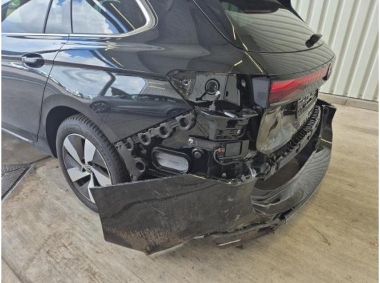 2025 Volkswagen Passat Variant 1.5 eTSI 110 kW Business 2025 Volkswagen Passat Variant 1.5 eTSI 110 kW Business