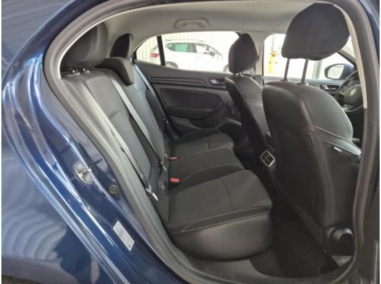 2017 Renault Megane IV Lim. Play 2017 Renault Megane IV Lim. Play
