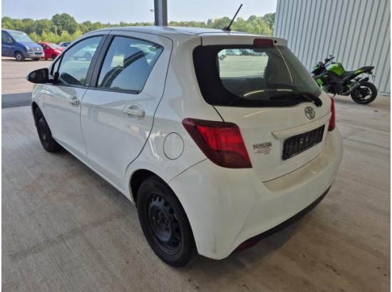 2016 Toyota Yaris Edition-S 2016 Toyota Yaris Edition-S