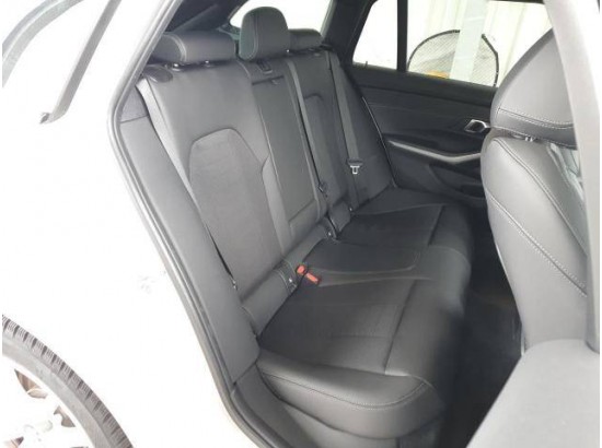 2023 BMW 3er Touring 318 d
