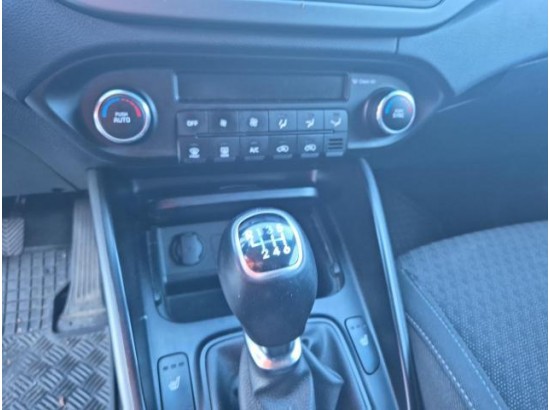 2017 Kia Carens Vision