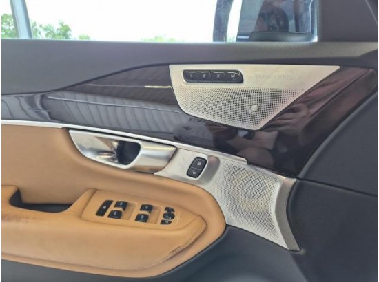 2017 Volvo XC90 Inscription AWD