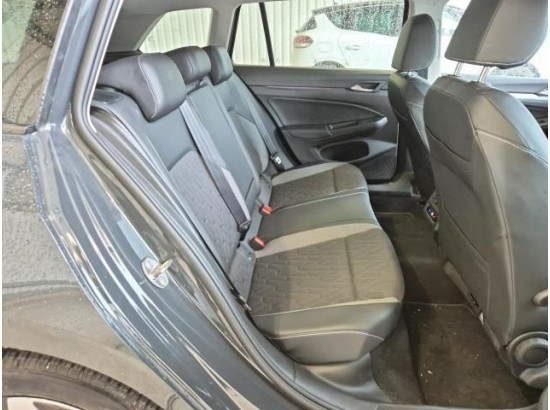 2024 Volkswagen Golf VIII Variant 1.5 eTSI 85 kW Goal