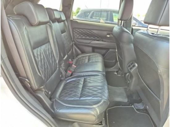 2019 Mitsubishi Outlander Top 4WD