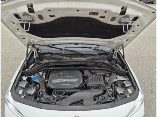 2023 BMW X2 sDrive 18 i Advantage