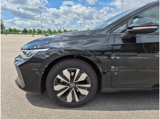 2025 Volkswagen Golf VIII Variant 1.5 eTSI 85 kW Goal