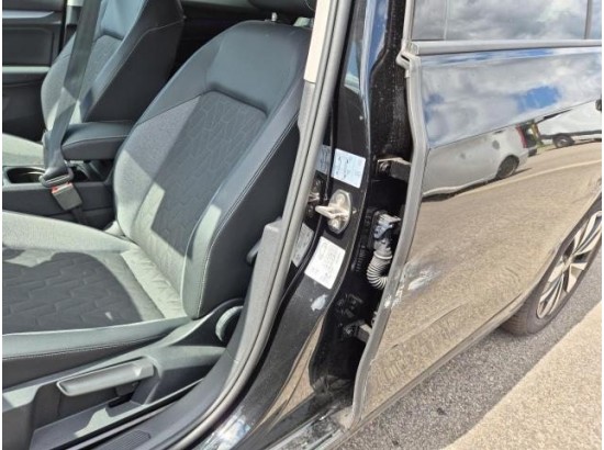 2025 Volkswagen Golf VIII Variant 1.5 eTSI 85 kW Goal