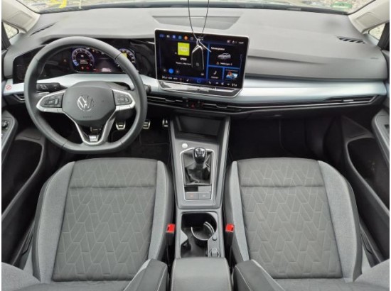 2025 Volkswagen Golf VIII Lim. 1.5 TSI 110 kW Goal 2025 Volkswagen Golf VIII Lim. 1.5 TSI 110 kW Goal