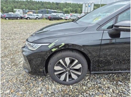 2025 Volkswagen Golf VIII Lim. 1.5 TSI 110 kW Goal 2025 Volkswagen Golf VIII Lim. 1.5 TSI 110 kW Goal