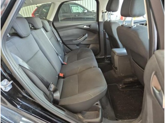2017 Ford Focus Turnier Business