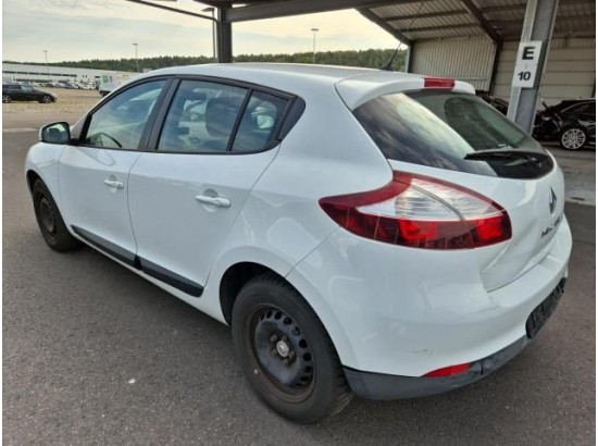 2015 Renault Megane III Lim. 5-trg. Authentique 2015 Renault Megane III Lim. 5-trg. Authentique