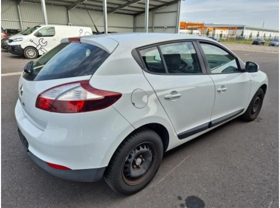 2015 Renault Megane III Lim. 5-trg. Authentique 2015 Renault Megane III Lim. 5-trg. Authentique