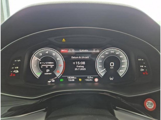 2024 Audi Q7 55 TFSI e quattro S line