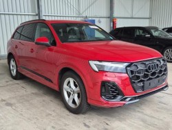 2024 Audi Q7 55 TFSI e quattro S line