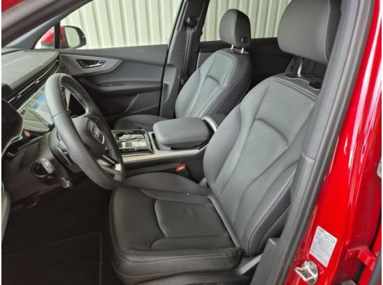2024 Audi Q7 55 TFSI e quattro S line