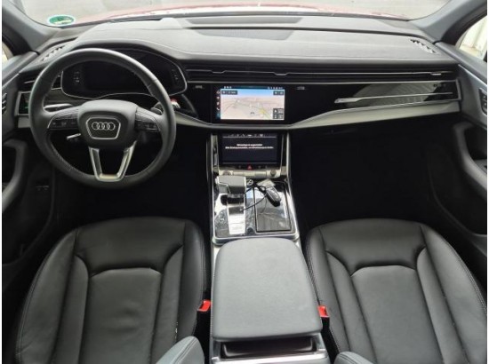 2024 Audi Q7 55 TFSI e quattro S line
