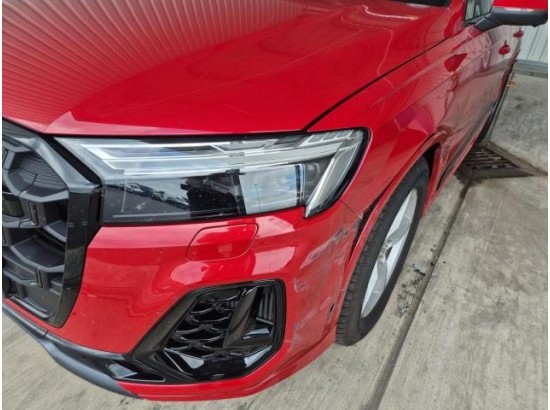 2024 Audi Q7 55 TFSI e quattro S line