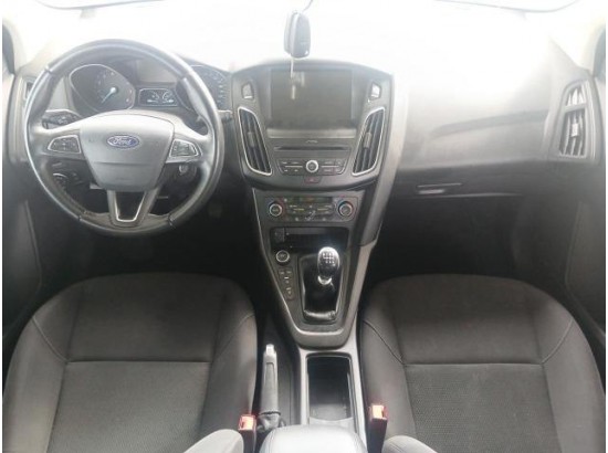 2017 Ford Focus Turnier Cool & Connect 2017 Ford Focus Turnier Cool & Connect