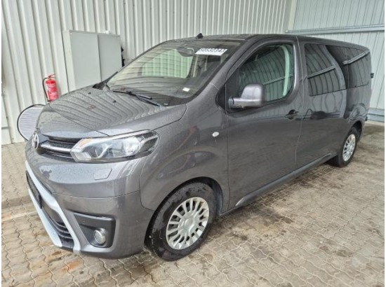 2022 Toyota Proace Verso L1 Shuttle 2022 Toyota Proace Verso L1 Shuttle