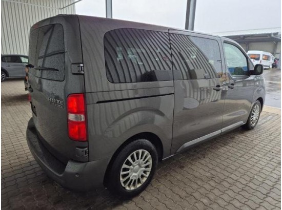 2022 Toyota Proace Verso L1 Shuttle 2022 Toyota Proace Verso L1 Shuttle