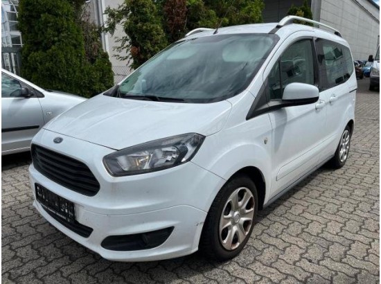 2017 Ford Tourneo Courier Trend
